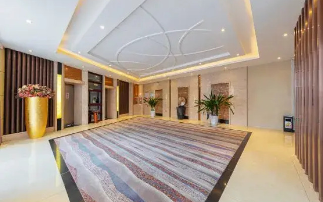 Yiyang Hotel (Yiling Wanda Plaza, Yichang Three Gorges Enterprise Base)