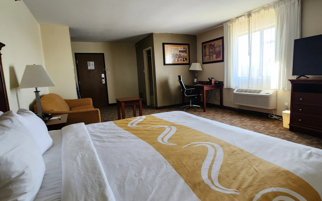 Quality Inn I-70 at Wanamaker