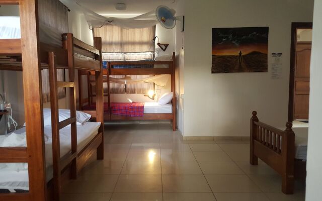 Hunch Backpackers Hostel