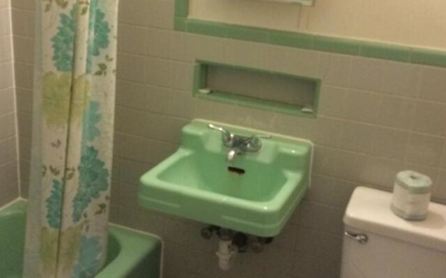 Budget Inn Downtown Mobile