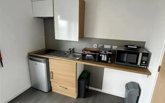 Student Only Byrom Point