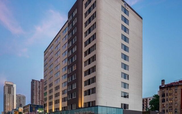 DoubleTree Suites by Hilton Hotel Minneapolis