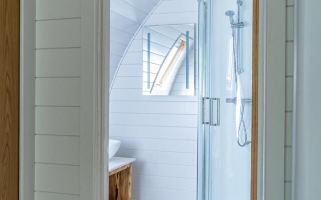 Glamping Pod Two - Holly Tree Barns