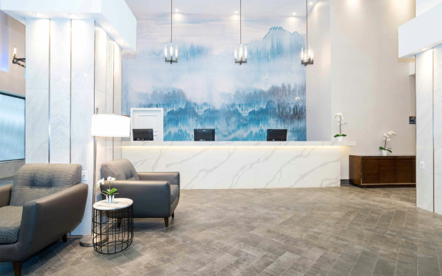 Sandman Signature Calgary Downtown Hotel - Image 3