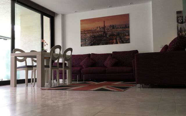 Aqua Luxury Suites Los Cristianos