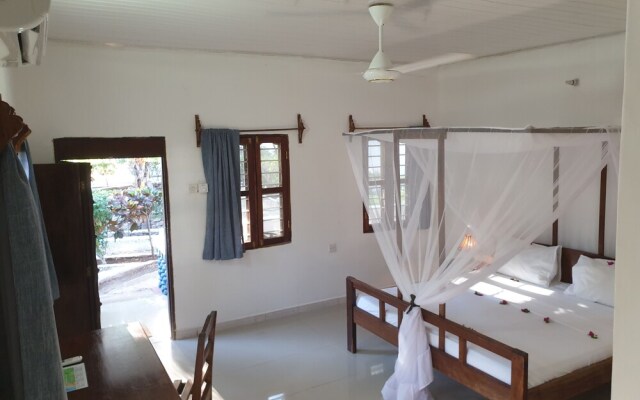 Nungwi Inn Beach Cottages