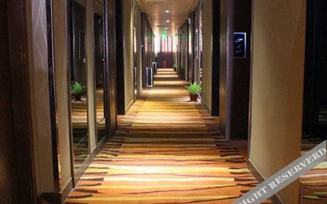 Wanhao Business Hotel Yichuan