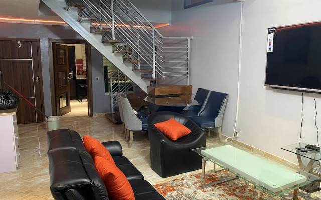 Beautiful 2-bed Apartment in Lekki