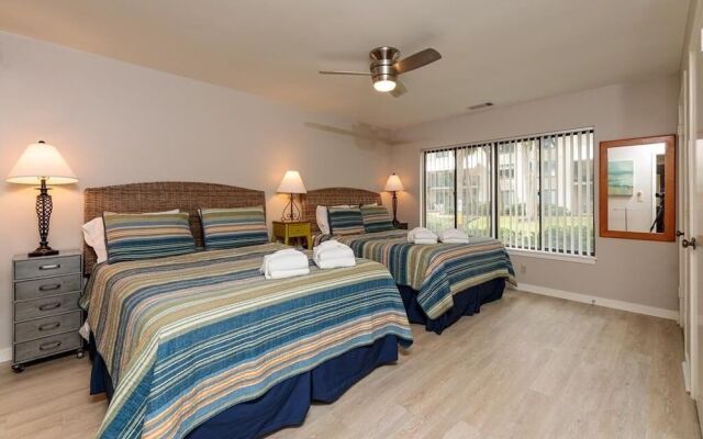 22 Springwood Villa 3 Br villa by RedAwning