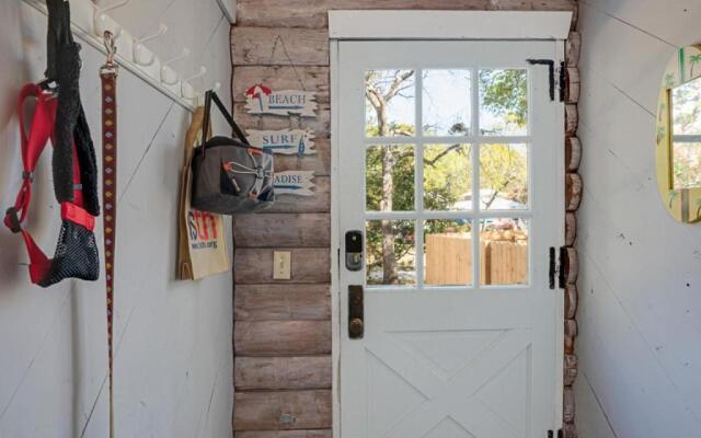 Blue Heaven by Oak Island Accommodations