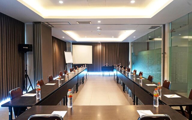 LYNN Hotel Serang