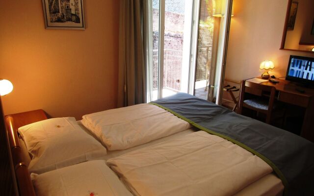 Hotel Menapace
