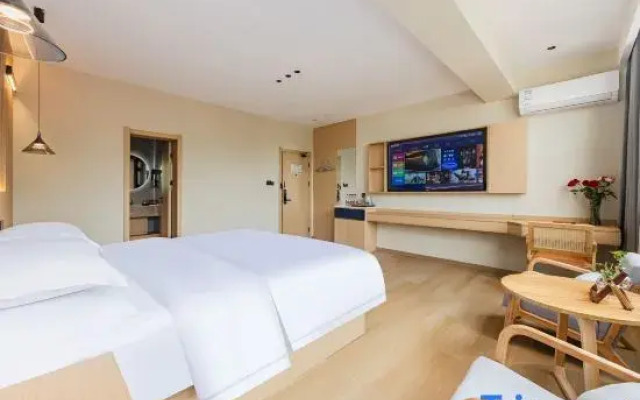 Yayue Boting Garden Hotel (Mangshi Square & Airport Branch)
