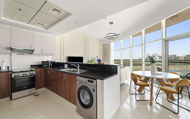 Silkhaus Modern 1bdr Reef Residence in JVC