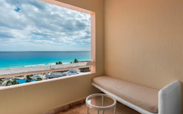 Family 3 Bedroom Ocean Villa By Wyndham Grand Cancun
