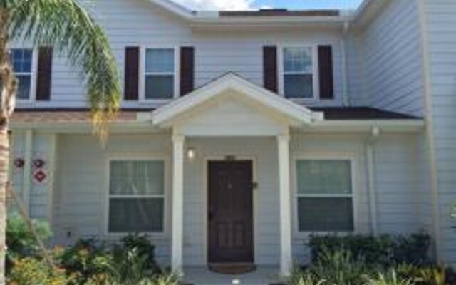 Lucaya Village - 5368 Diplomat Court