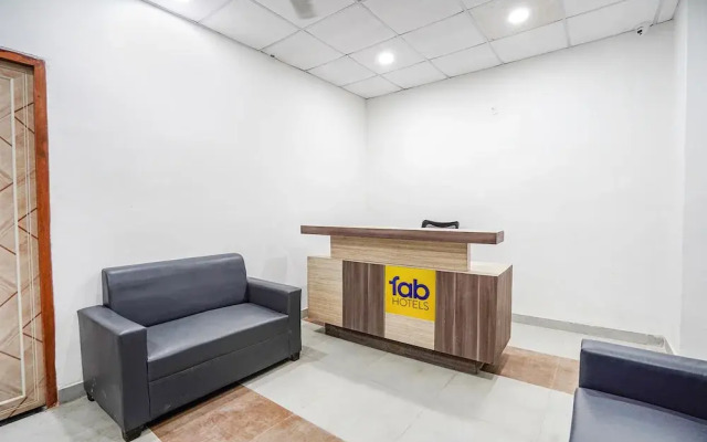Fabhotel Wamson