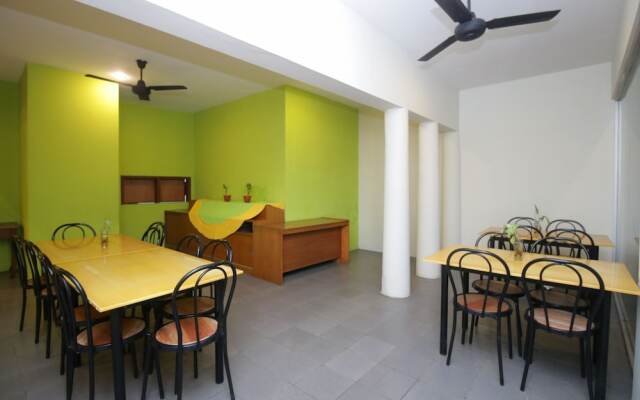 Airy Mataram Barat Caturwarga 29 Lombok