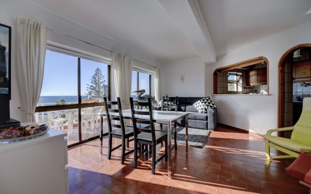 Luz Beach Oceanfront Apartment