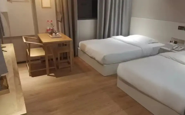 Jinju Art  Hotel