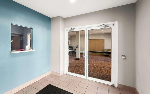 Econo Lodge Inn & Suites Mesquite - Dallas East