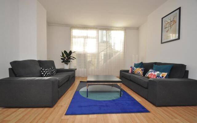 Large Garden Flat in the Heart of Islington