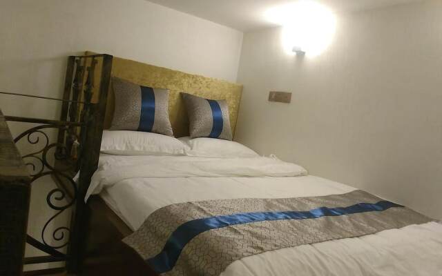 Gaudi Laike Hotel