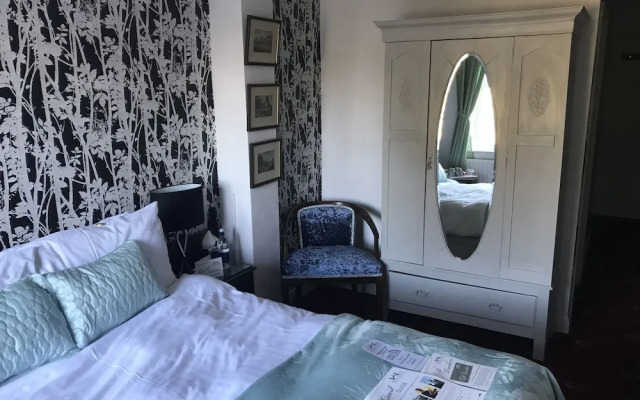 The Priory Hotel