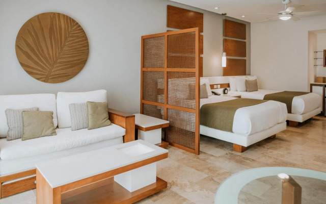 The Reef 28 Hotel & Spa - Luxury Adults Only - All Suites