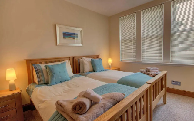 1 Argyle Place Dornoch