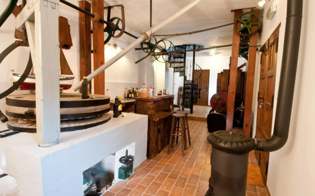 El Granero at Molino la Ratonera