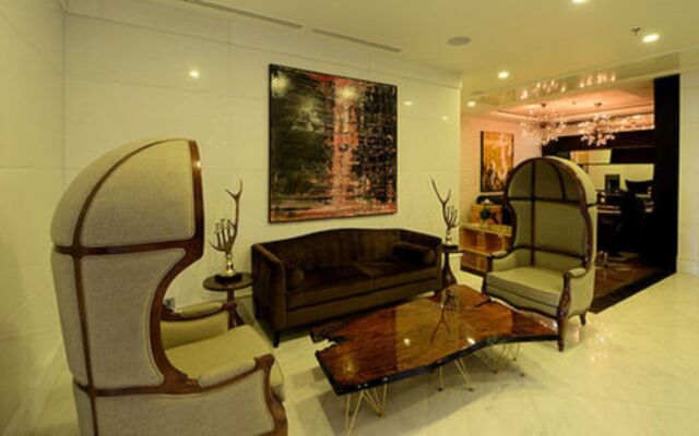 The Nishat Hotel Gulberg