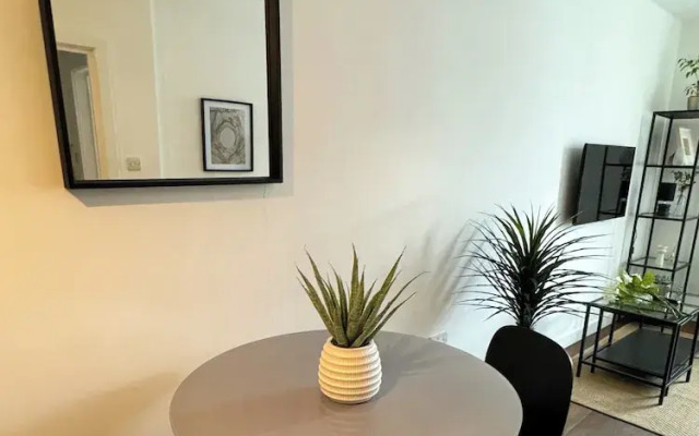 Cosy One Bedroom London Apartment