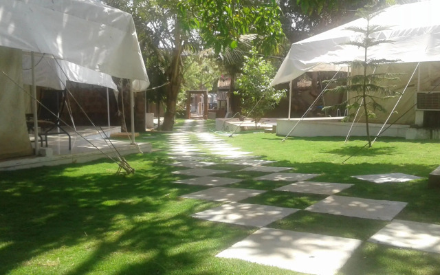 Coco's Resort