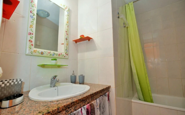 Ocean Balcony Apartment