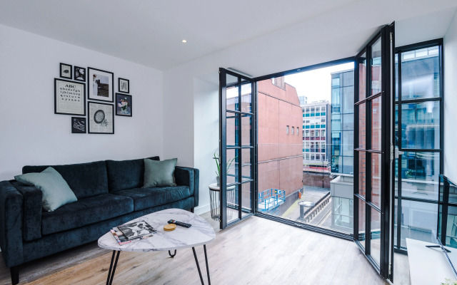 Hilltop Serviced Apartments - Piccadilly