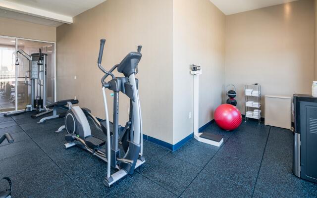 Holiday Inn Express & Suites Santa Clara by IHG