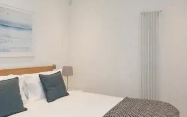 Quartermile Luxury Apartment