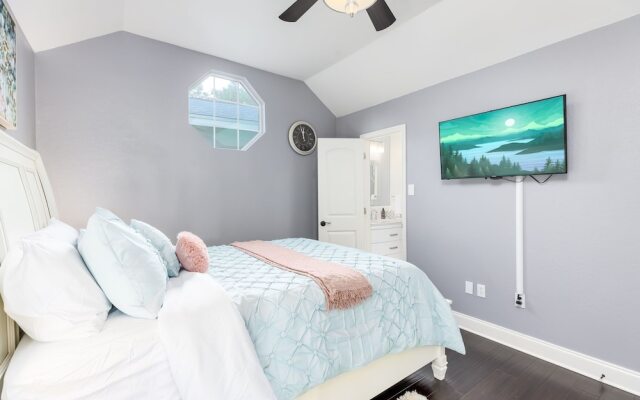 Grand Chalet Getaway