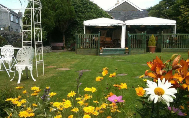 The Great House Hotel & Restaurant