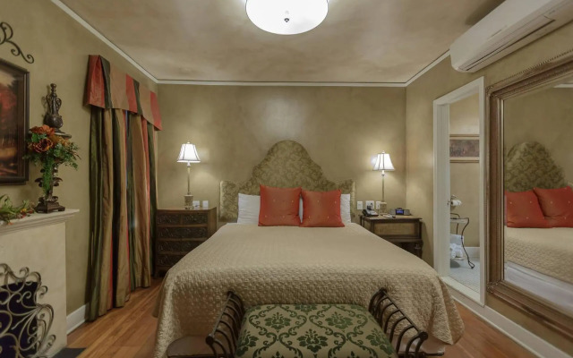 The Campbell Hotel on Route 66