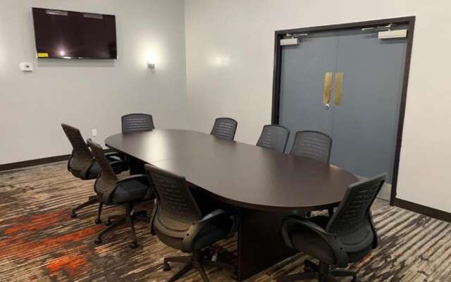 Holiday Inn Gainesville-Lanier Centre