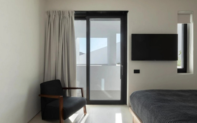CUBIC Mykonos Seafront Design Suites