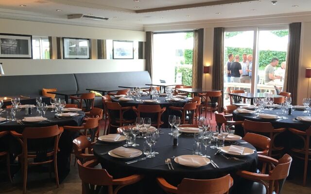 Gosset Hotel