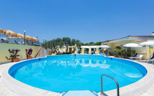 Hotel La Scogliera