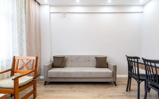 Modern Flat Close to Osmanbey Metro Station