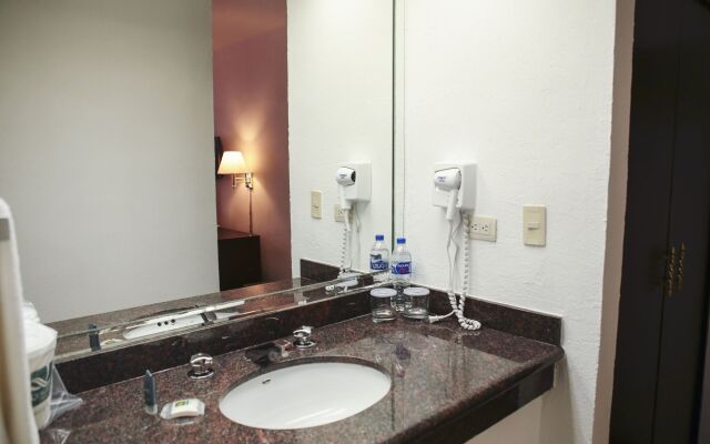 Quality Inn Nuevo Laredo Nuevo Laredo