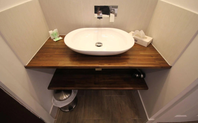 Mayfair Serviced Apartments