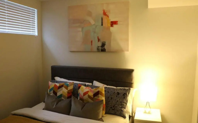 Beautiful 2 bedroom home away from home
