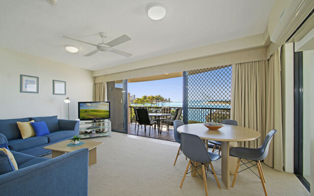 Windward Passage Holiday Apartments Golden Beach, Caloundra